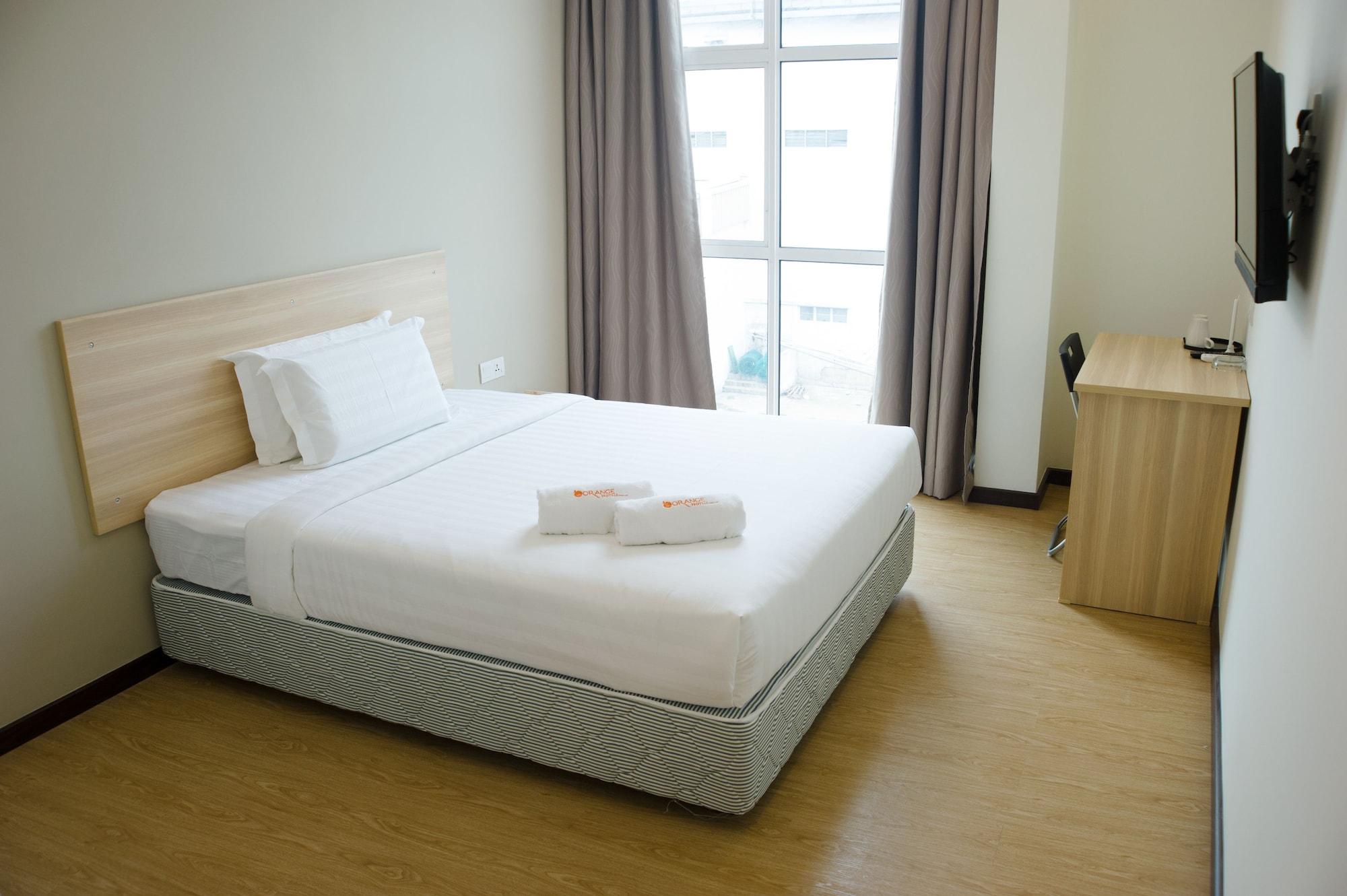 1Orange Hotel Sri Petaling Куала-Лумпур Экстерьер фото