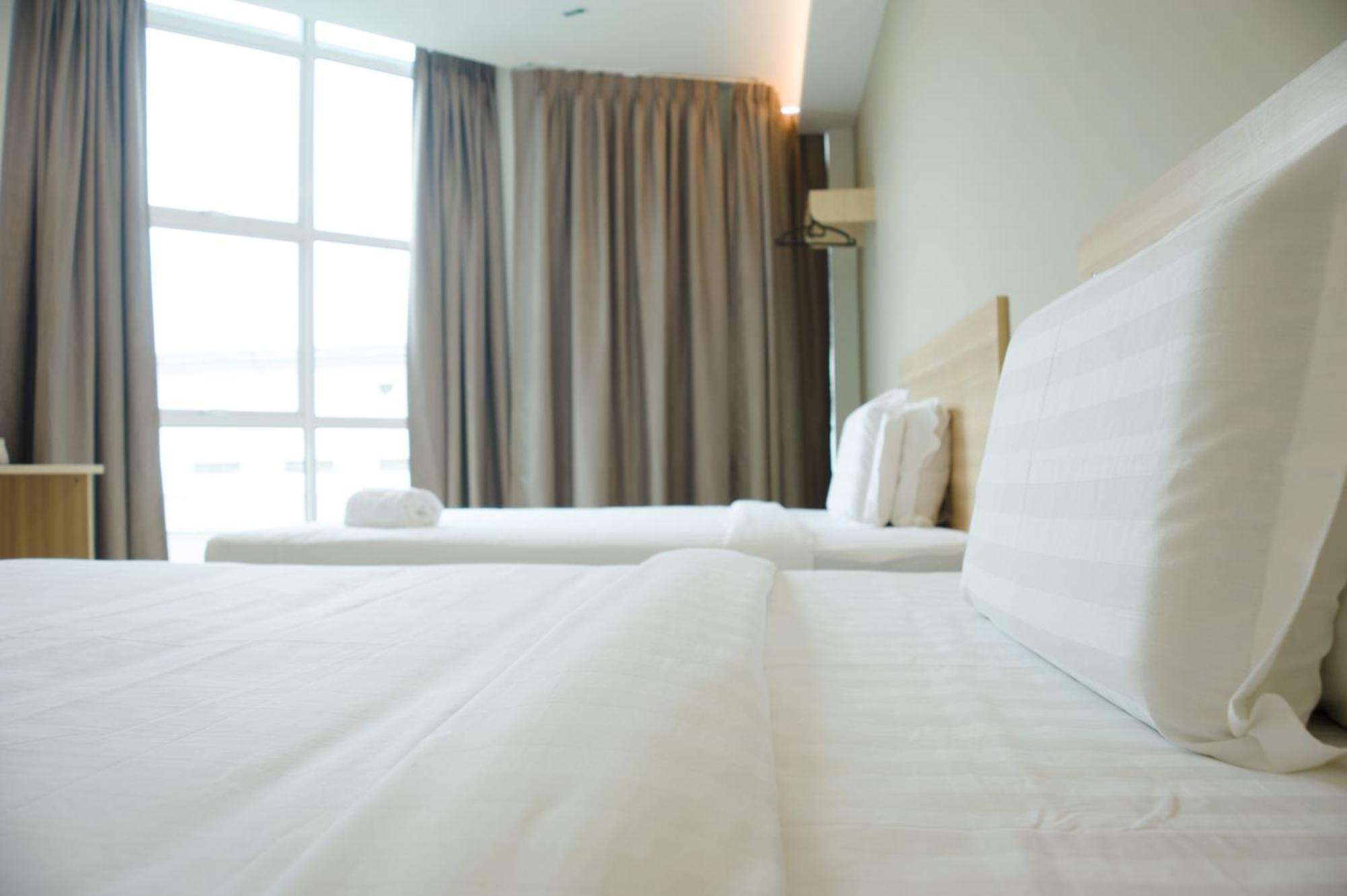 1Orange Hotel Sri Petaling Куала-Лумпур Номер фото